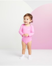 Nike - 3-Pack Core Swoosh No Slip Infant Ankle Socks - Babies