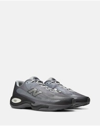 New Balance - AC Runner - Men's