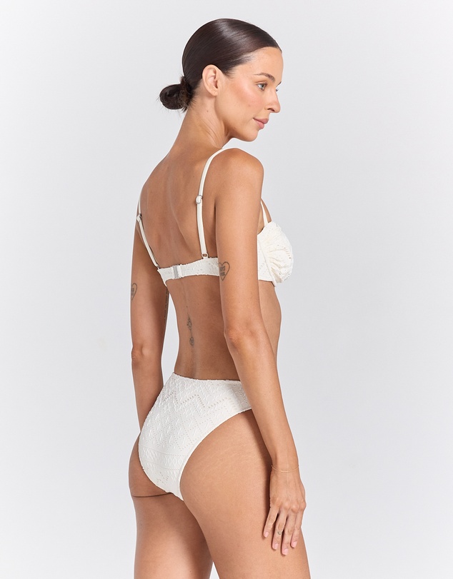 Poolside Paradiso - Sundream Sunlover Bikini Top - Pearl