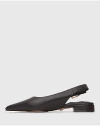 Betts - Chaps Leather Low Heel Pumps