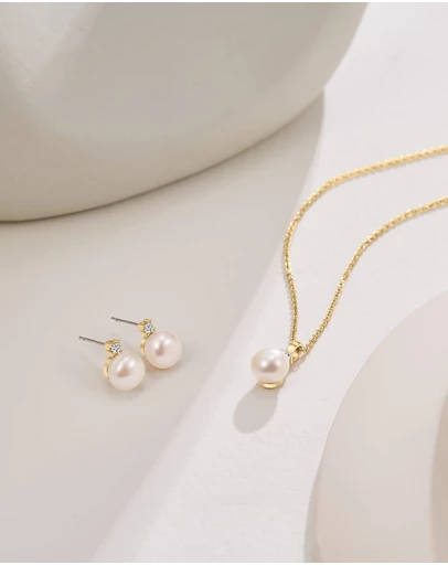 Mestige - Katalina Freshwater Pearl Set embellished with crystals from Swarovski® - 18K Gold Plated