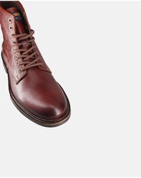 Wild Rhino - Vintage Redwood