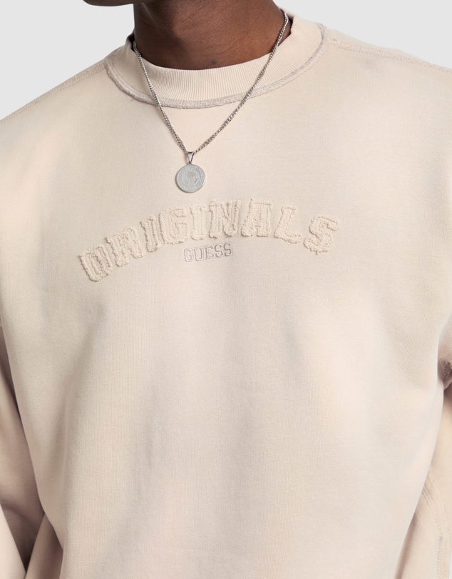 GUESS Originals - GUESS Originals Boxy Applique Crewneck Sweatshirt