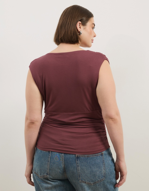 Atmos&Here Curvy - Savannah V Neck Ruched Top