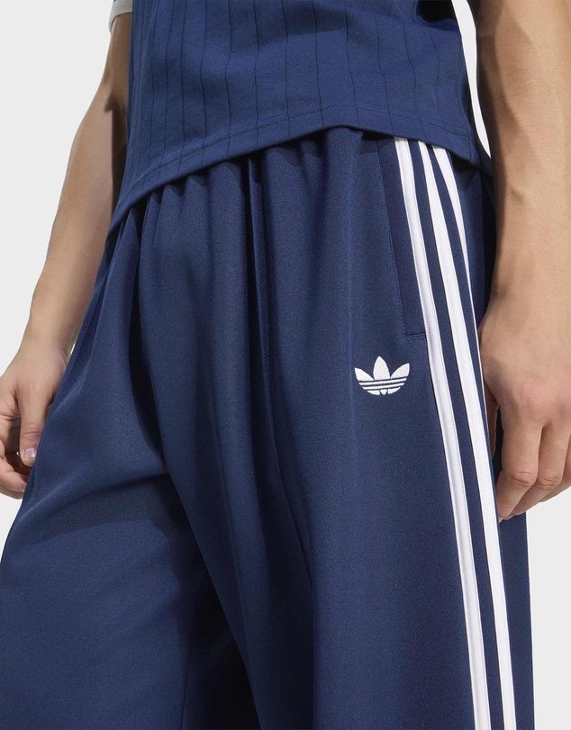 adidas Originals - OVERSIZED TRACK PANTS Mens