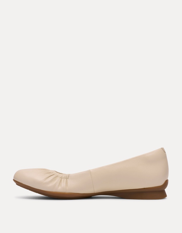 Clarks - Jazmynn Lo Cream