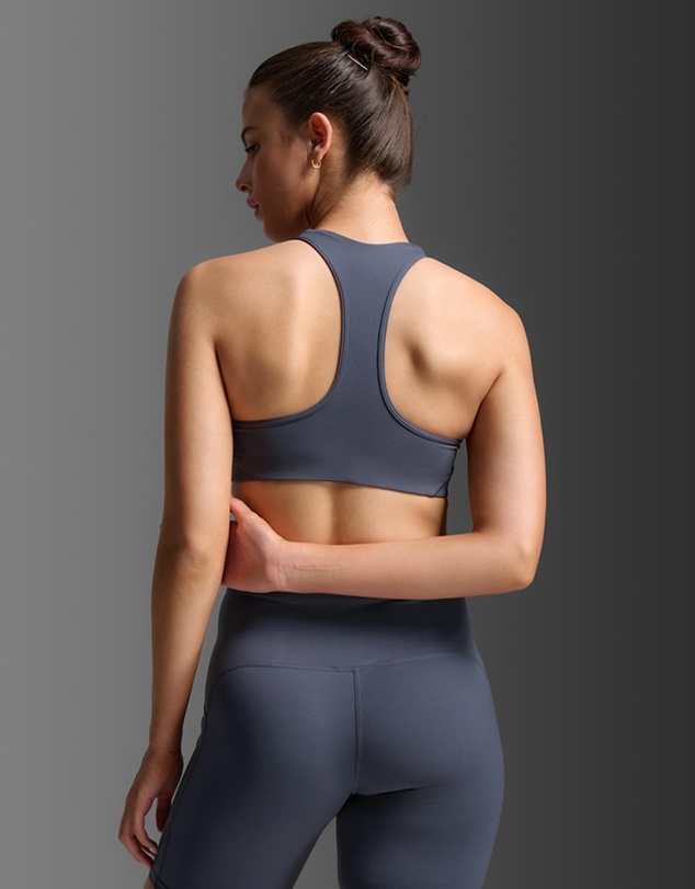 2XU - Form Racerback Medium Impact Bra