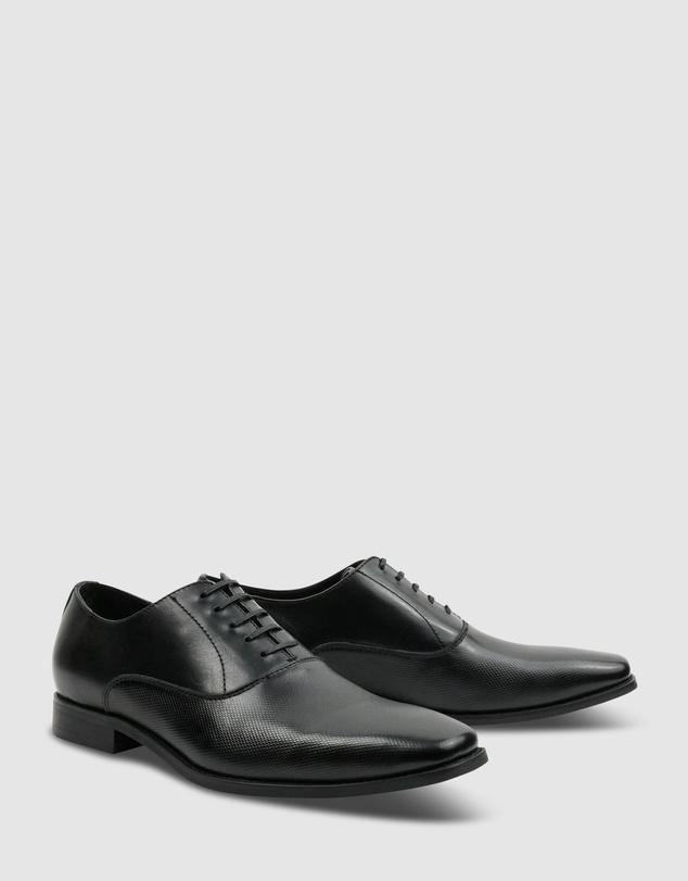 Tarocash - Yale Textured Dress Shoe