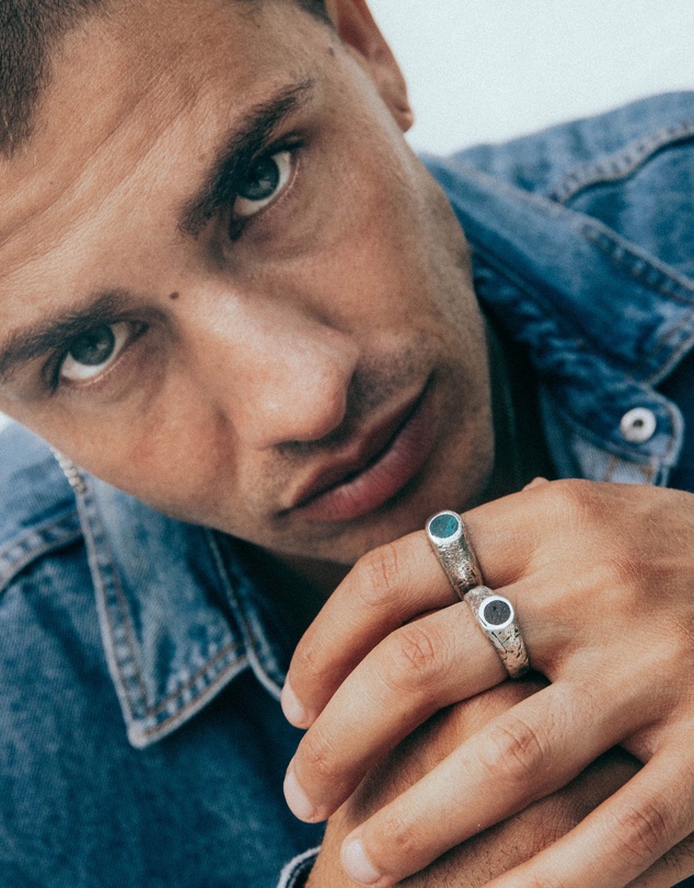 Haze & Glory - ICONIC EXCLUSIVE - Deap Sea Signet Ring in Oxidised 925 Silver