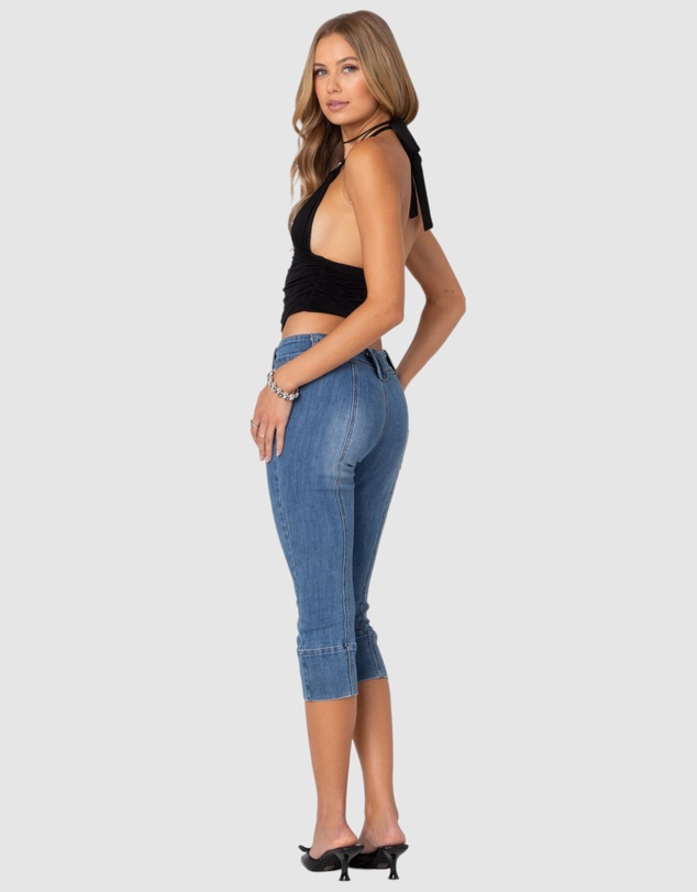 EDIKTED - Lillie Knotted Halter Top