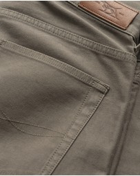 Rodd & Gunn - Motion Slim Fit Jean Short Leg