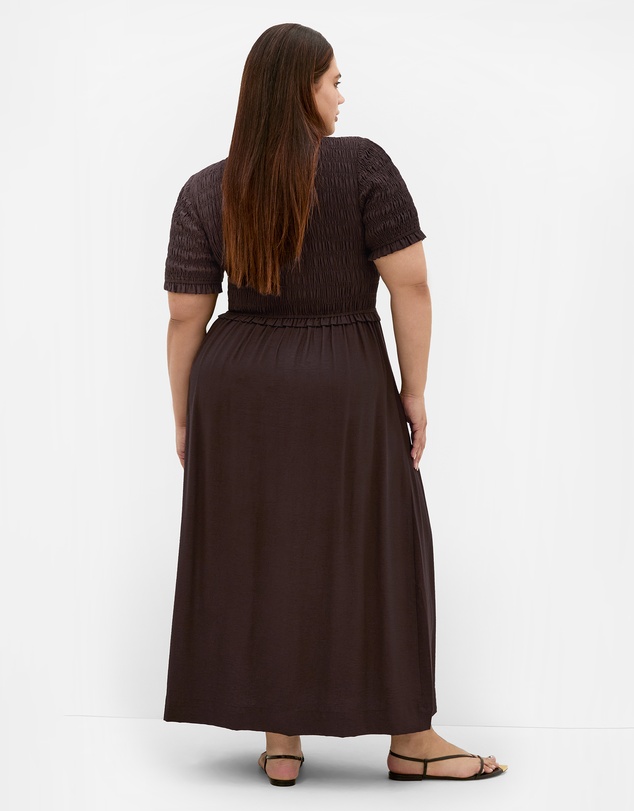 City Chic - Plus size Erika Shirred Bodice Dress - chocolate