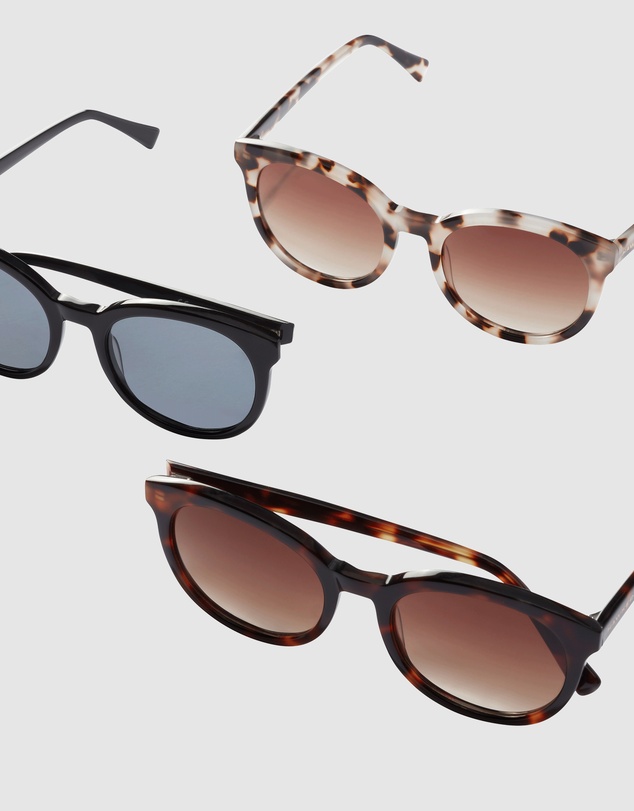 Hawkers Co - HAWKERS - Carey Brown RESORT Sunglasses for Men and Women UV400