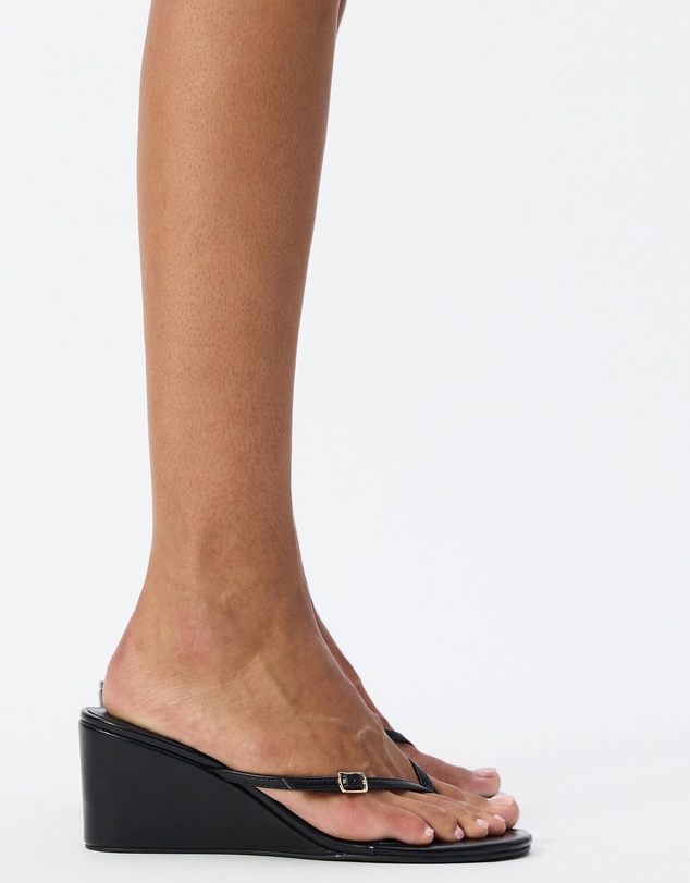 Dazie - Clara Thong Wedge Heels
