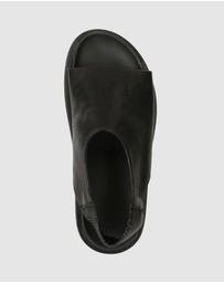 Beau Coops - Lastica Sandals