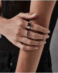 Stolen Girlfriends Club - Love Claw Ring