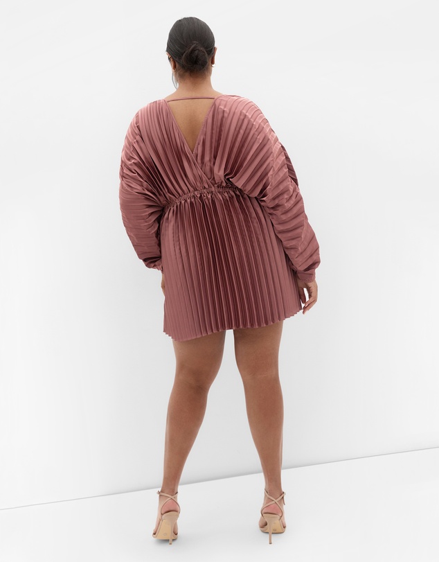 City Chic - Chloe Pleat Dress