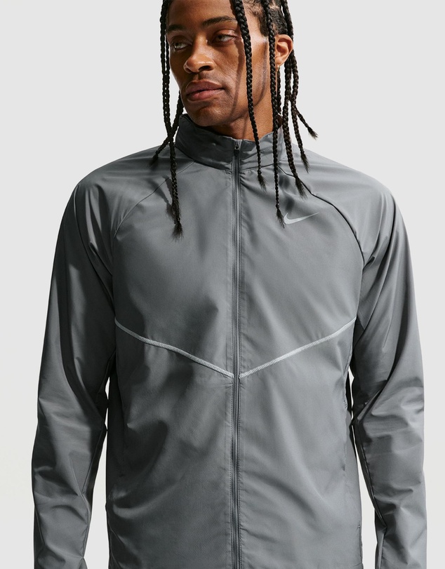 Nike - Miler Repel UV Protection Running Jacket