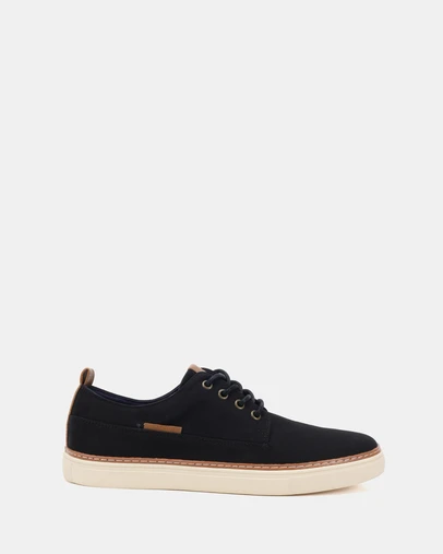 Clarks - Benn Black