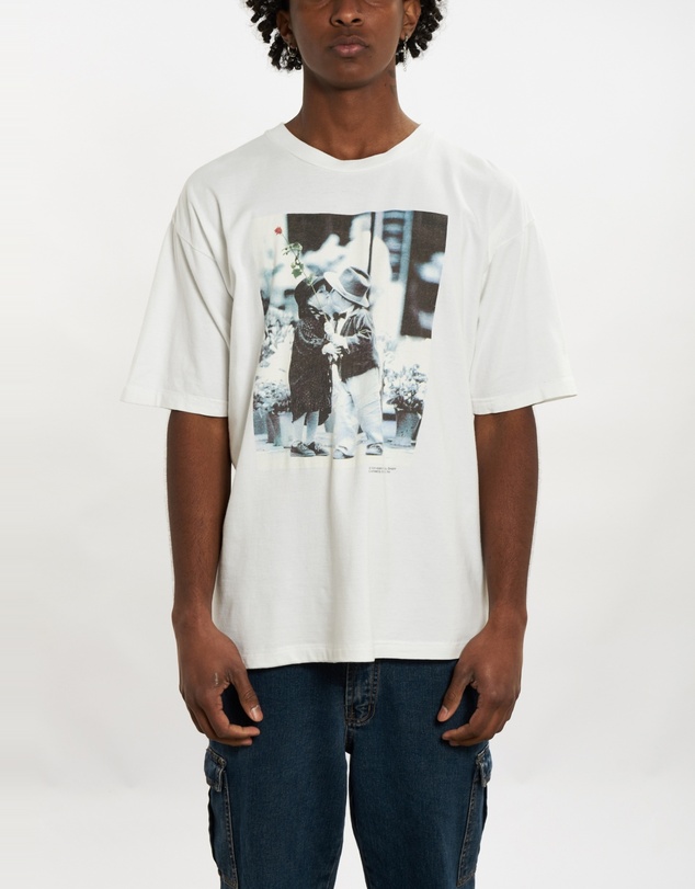 Vintage by The Real Deal - Pre Loved - 90s Kim Anderson Heartworks Photograph Tee