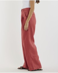 Amelius - Mia Pant