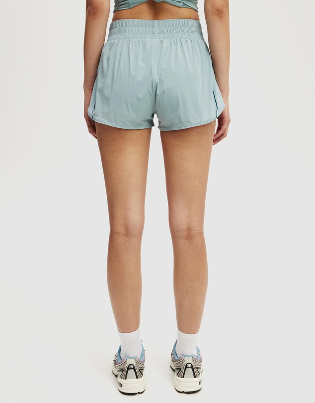 Cotton On Body Active - Active Curve Hem Shorts