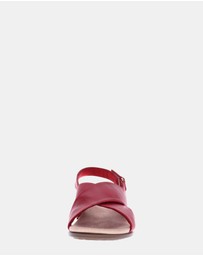Vionic - McKenna Wedge Sandal - Red