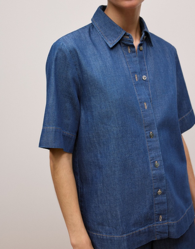 Trenery - Soft Denim Short Sleeve Shirt in Mid Blue