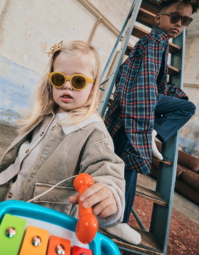 IZIPIZI - Sun Kids Collection C Chapters Sweet Honey