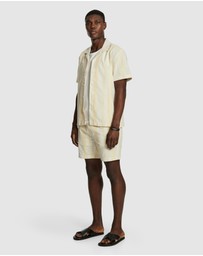 yd. - Sanders Stripe Short
