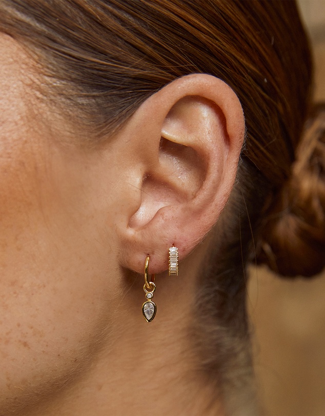 Arms Of Eve - Daisy Gold Earrings - Stone