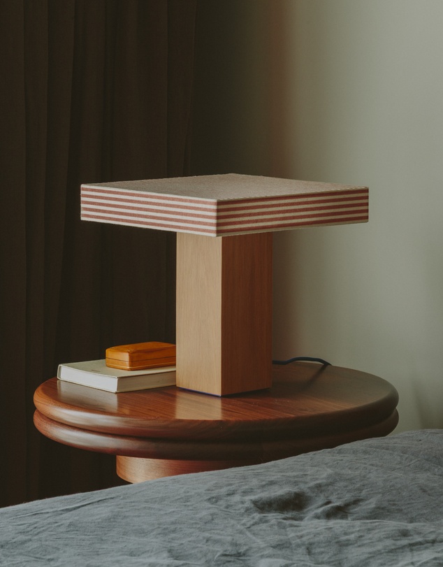 Dennis Did It - Trunk Lamp Dirt