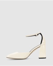 Siren - Travis Closed Toe Block Heels