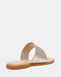 Steve Madden - Zani Gold Leather Sandals