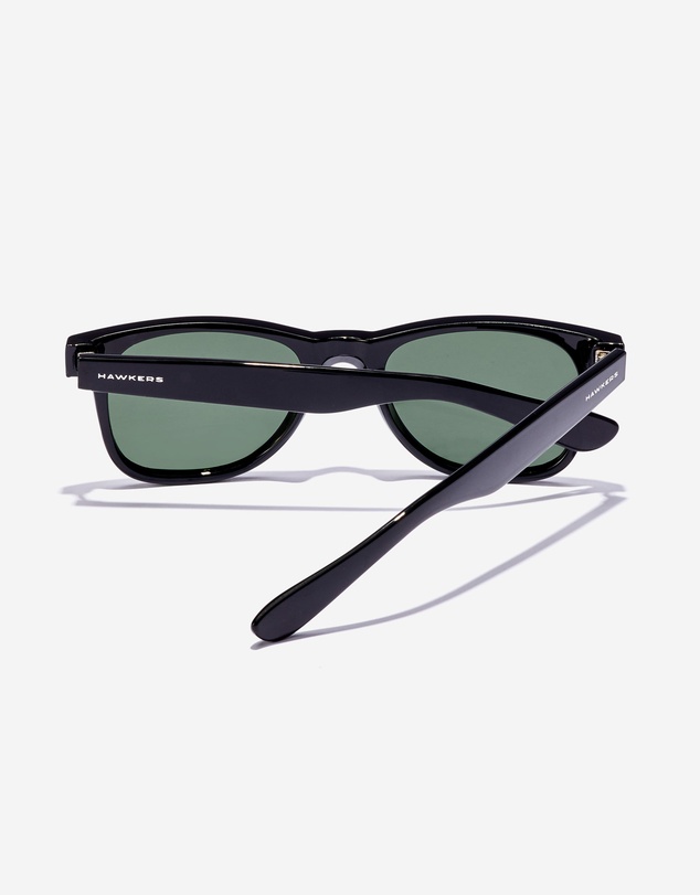 Hawkers Co - HAWKERS - SLATER - POLARIZED BLACK GREEN Sunglasses for Men and Women UV400
