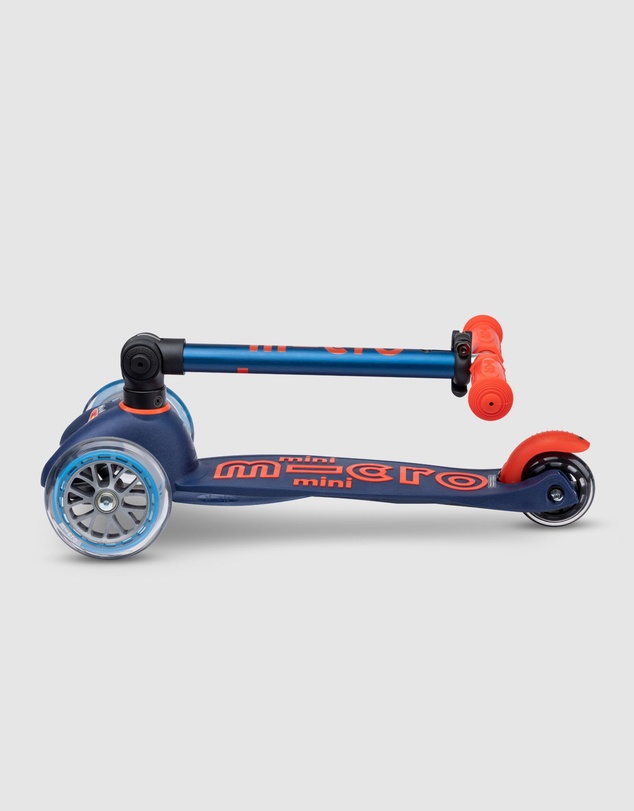 Micro Scooters - Micro Mini Deluxe Foldable