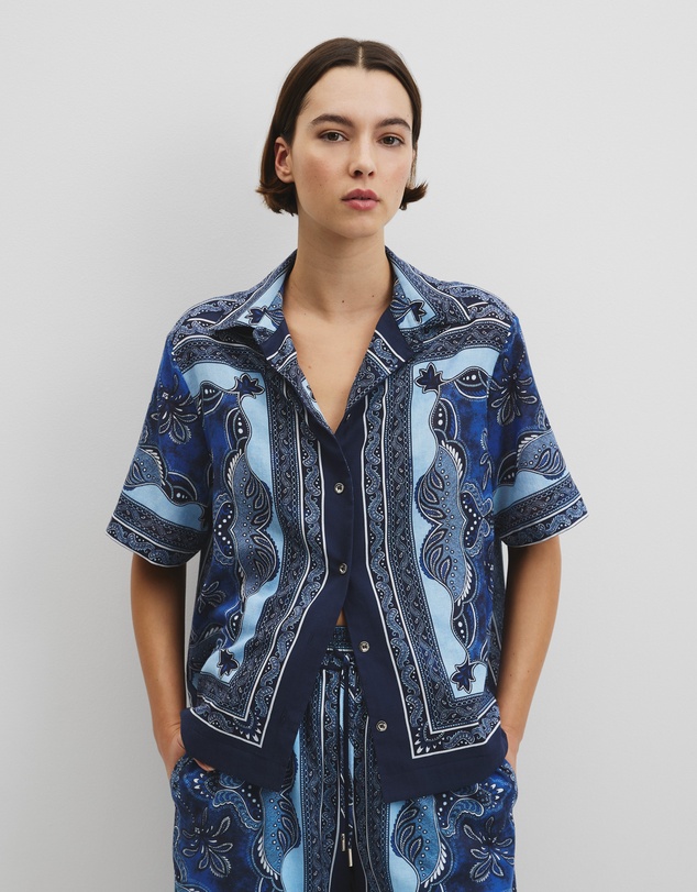Country Road - Scarf Print Short Sleeve Shirt