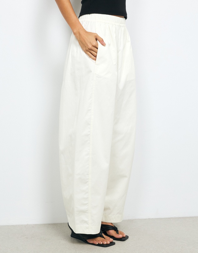 AERE - Organic Cotton Twill Barrel Leg Pants