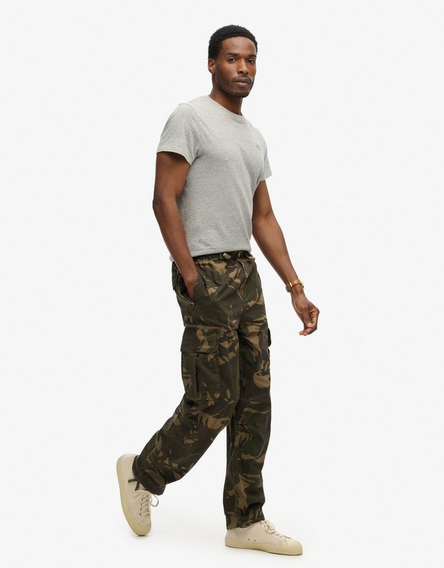 Superdry - Baggy Parachute Pant