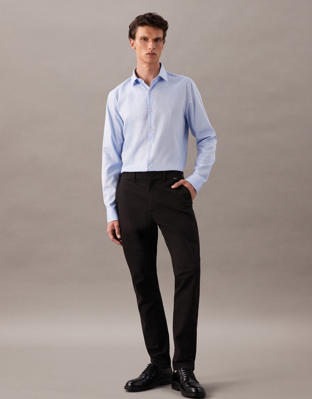 Calvin Klein - Poplin Stretch Dress Shirt