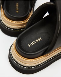 Alias Mae - Venga