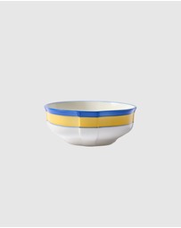 In The Roundhouse - Yellow & Blue Soft Scallop Dining Set