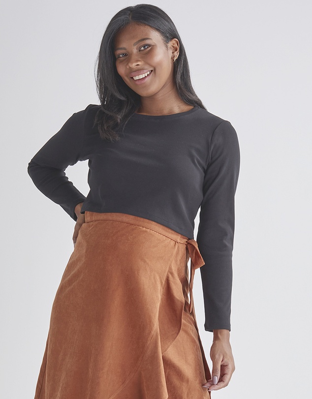 Angel Maternity - Celia Maternity Long Sleeve Cotton Crop Tee - Black