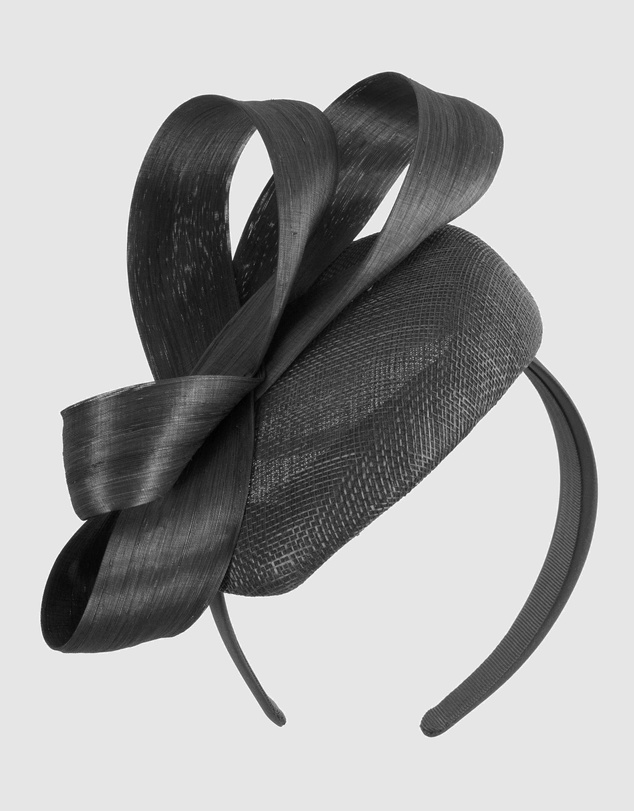 Max Alexander - Black Pillbox Racing Fascinator