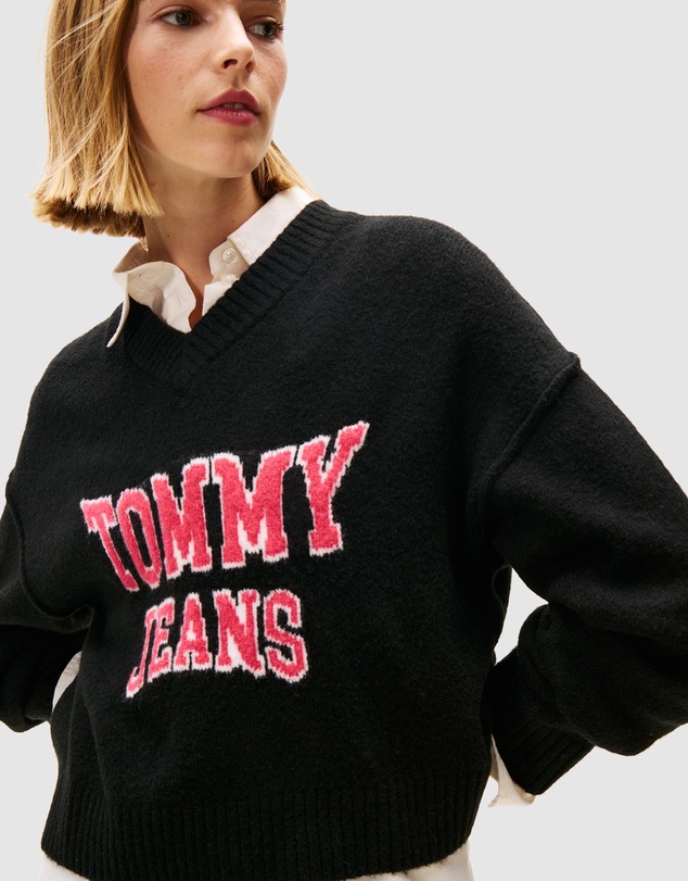 Tommy Jeans - Varsity V-neck Sweater