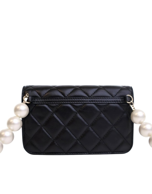 Pre-Loved by Azura Reborn - Pre-Loved Quilted Lambskin Maxi Pearls Clutch With Chain