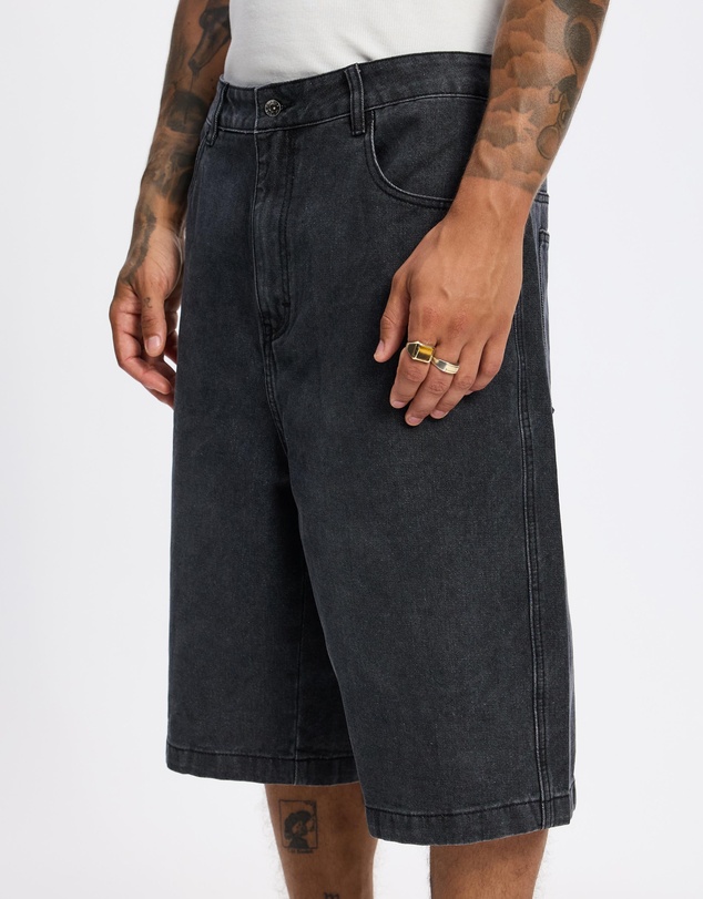 X-Large - Baggy Bull Denim 91 Shorts