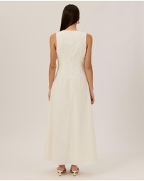 Tussah - Saphira V Neck Midi Dress