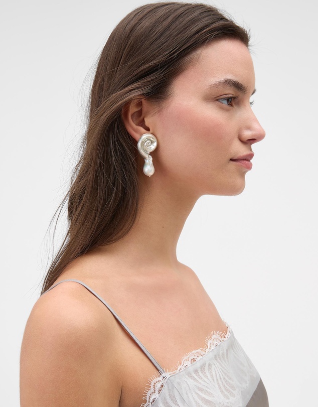 Oroton - Maurie Pearl Drop Stud Earrings