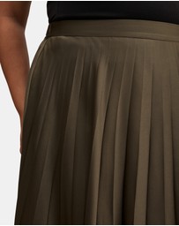 Forever New Curve - Delphine Curve Pleated Midaxi Skirt